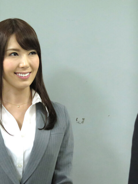 Yui Hatano Office Slut Sucks The Whole Team And Takes Creampie 4