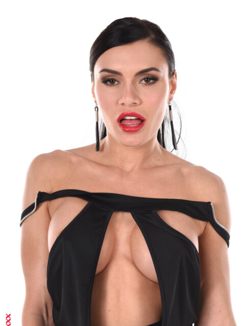 Kitana Lure Drops The Black Halter Dress For Toy Play 4