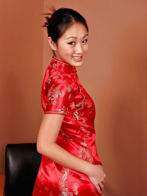 Red Cheongsam Strip And Pussy Spread From Evelyn Lin 2