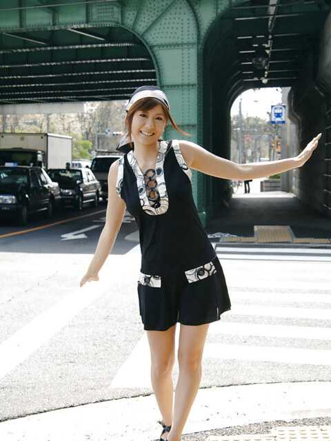 Street Tease To Full Nude Strip With Yuma Asami 4