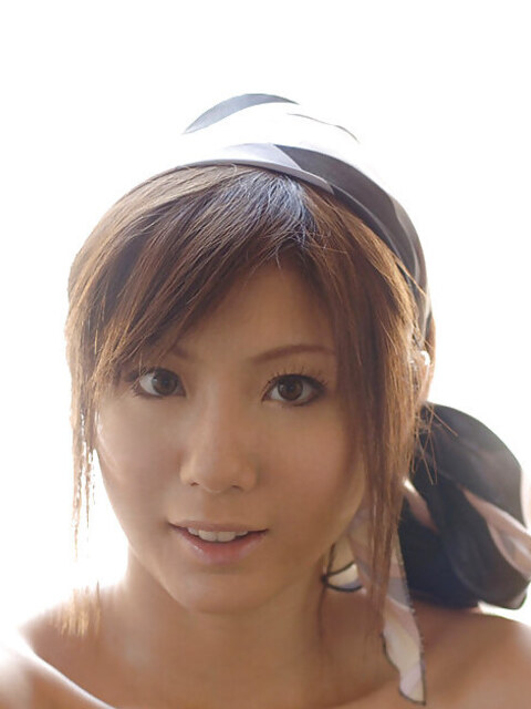 Street Tease To Full Nude Strip With Yuma Asami 12