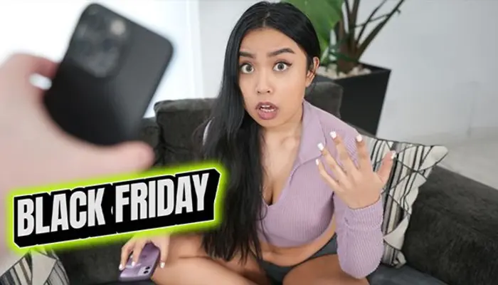 Luna Mills Titfucks And Rides POV Cock Until He Nuts On Her Tits